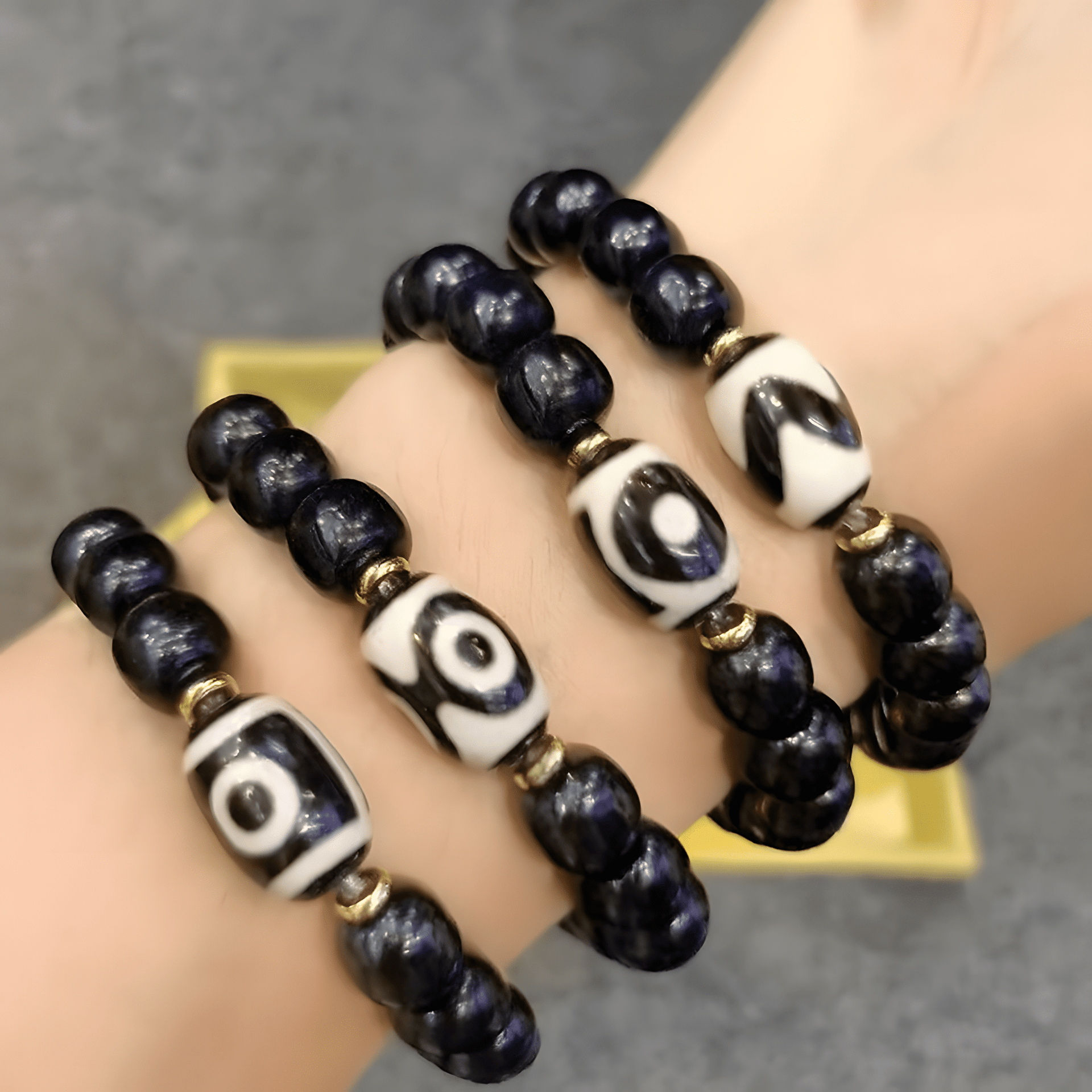 3A Black Warrior Agate Two - Eyed Himalayan Dzi Bracelet – Love & Relationship Harmony (Emotional Shield) - Himalayan Whisper