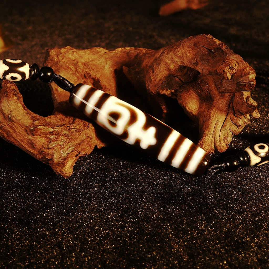 Treasure Vase Dzi Bead – 2.28 inch (58mm) (Blessing of Prosperity & Purity) 2